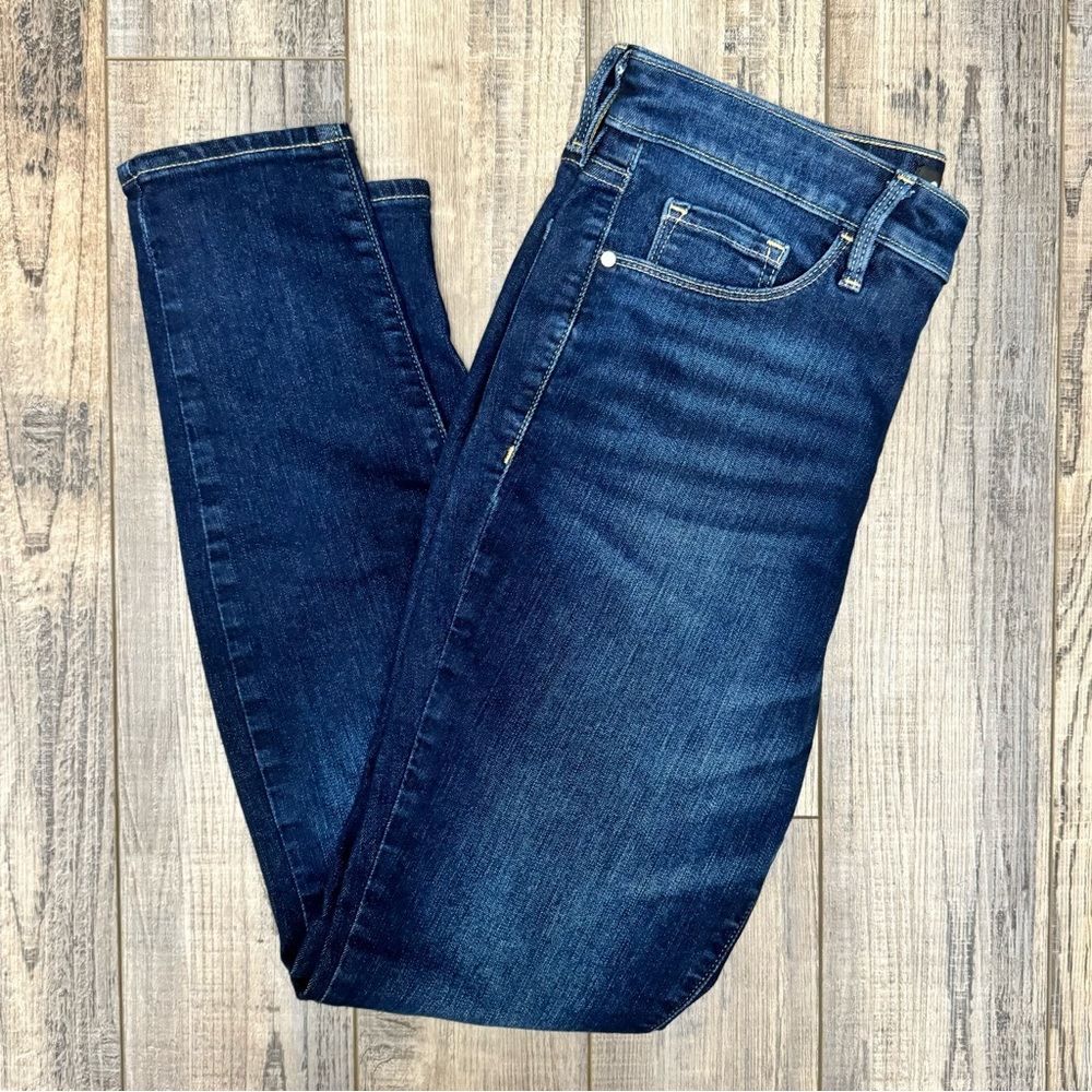 Athleta Sculptek Denim size 10